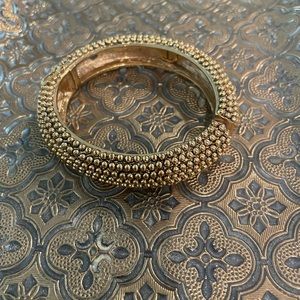 Gold-toned bracelet